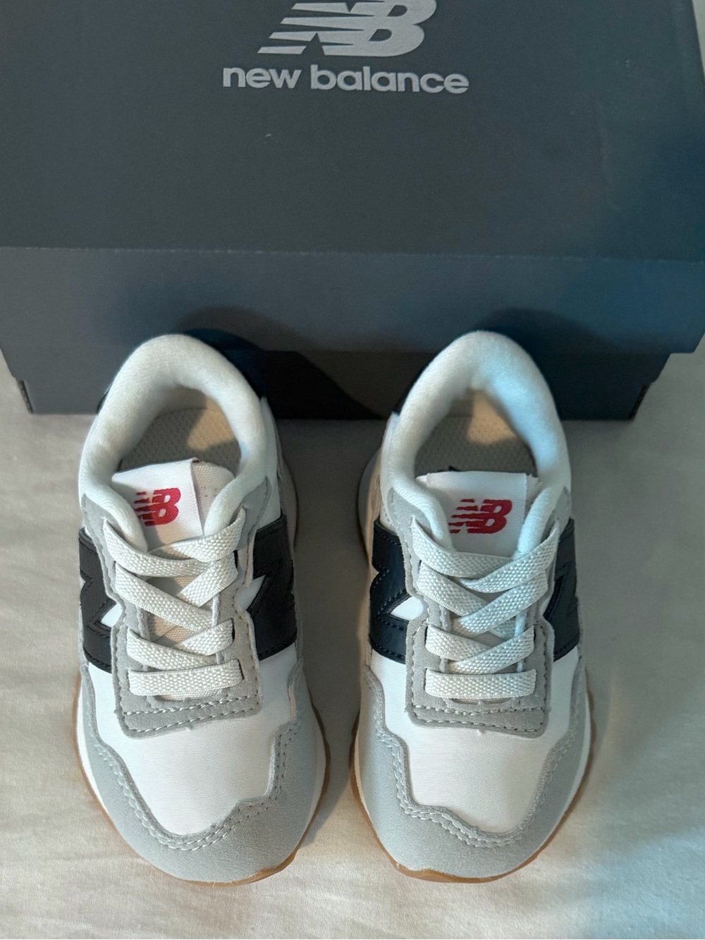 New Balance 237 Bungee Tiddlers White & Black Sneakers 5c - Picture 3 of 10